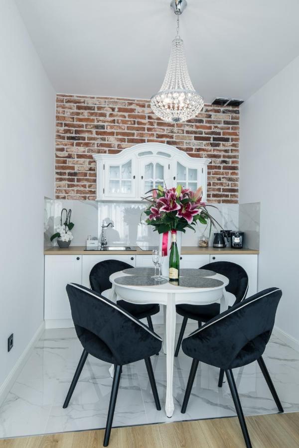Apartament Royal Blue Ustka Lägenhet Exteriör bild